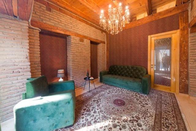 Green Door تبليسي المظهر الخارجي الصورة