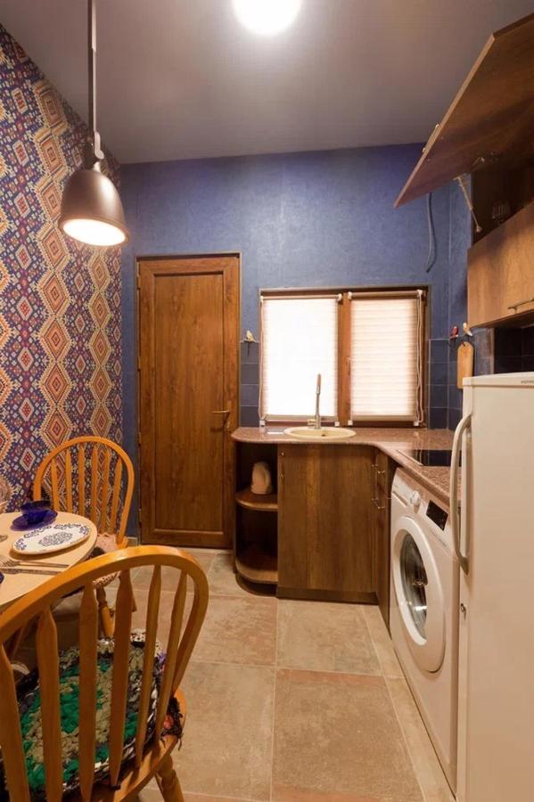 Green Door تبليسي المظهر الخارجي الصورة