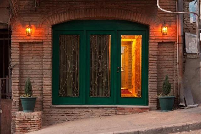 Green Door تبليسي المظهر الخارجي الصورة
